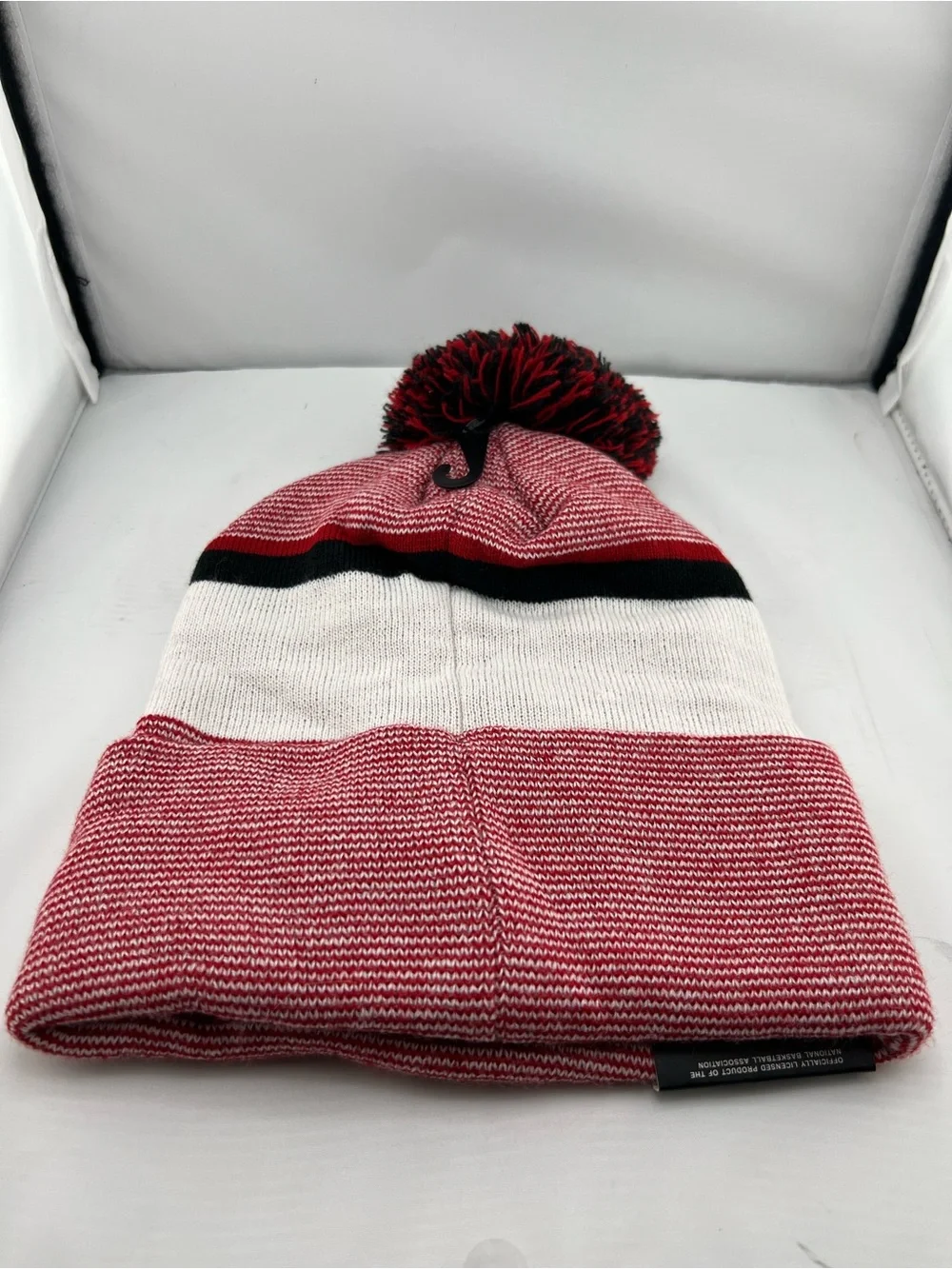 🎁NBA Miami Heat Red, White & Black Pom Beanie